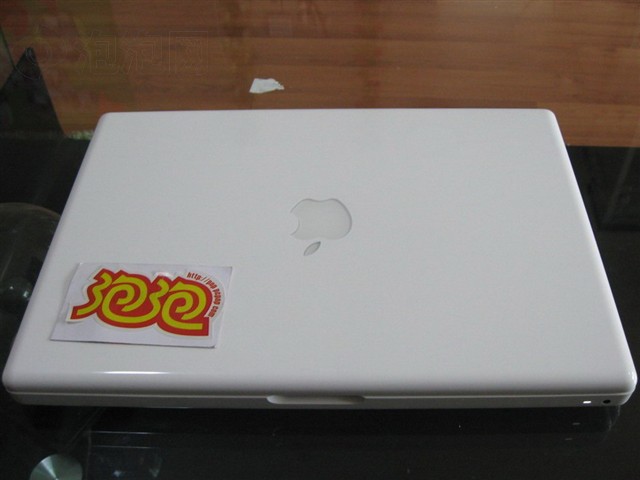 ƻ��MacBook(MB402CH/A)�ʼǱ� ����鿴��һ��