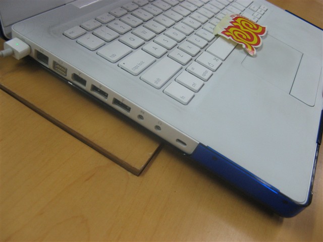 ƻ��MacBook(MB402CH/A)�ʼǱ� ����鿴��һ��