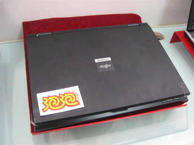 ��ʿͨLifebook V1020-AC006E010�ʼǱ� ����鿴��һ��