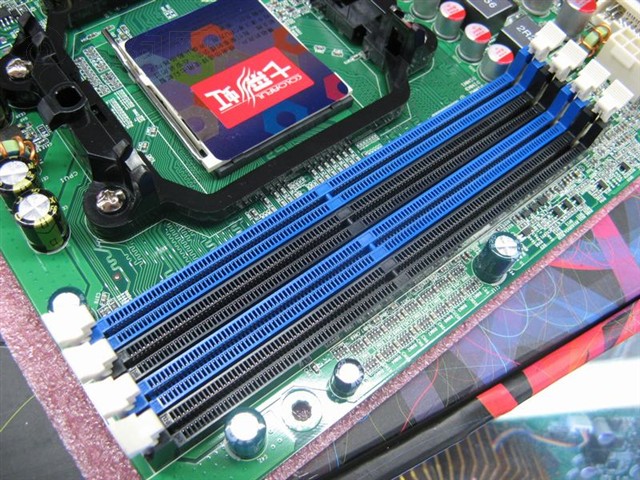 �߲ʺ�C.A780G X3���� ����鿴��һ��