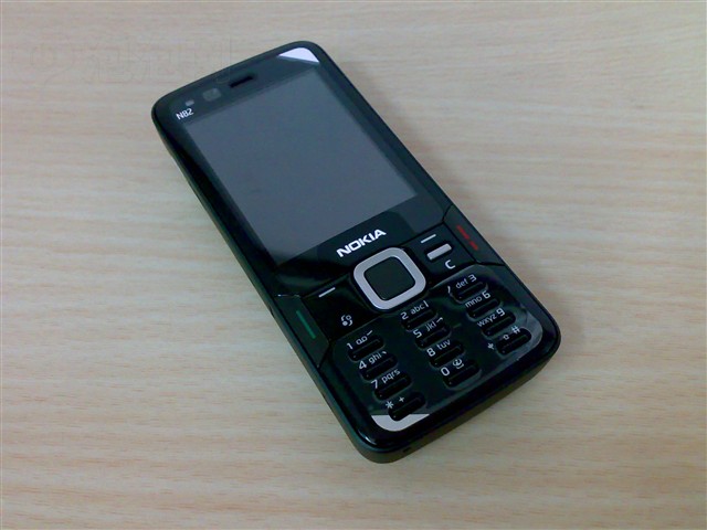 N82��ɫ�������ֻ�