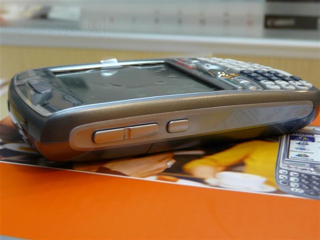 palmTreo 680�ֻ� ����鿴��һ��