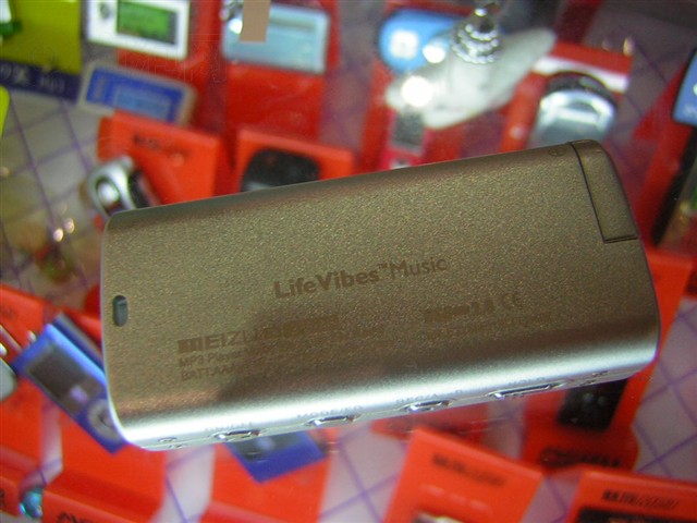 ����E3(256MB)MP3 ����鿴��һ��