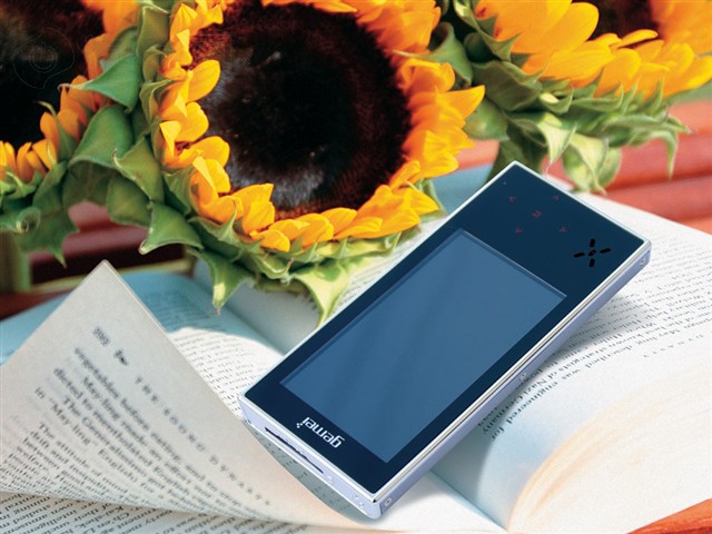 X750+(4GB)MP3