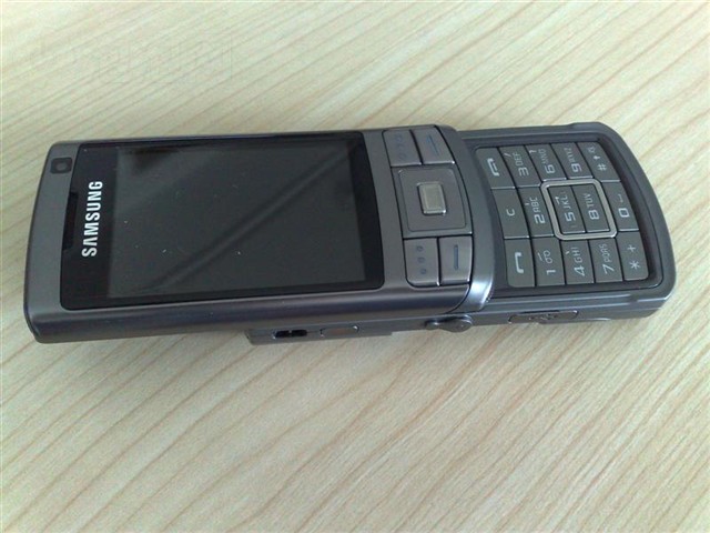 ����SGH-G810�ֻ� ����鿴��һ��
