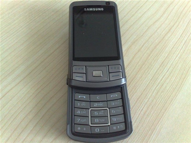 ����SGH-G810�ֻ� ����鿴��һ��