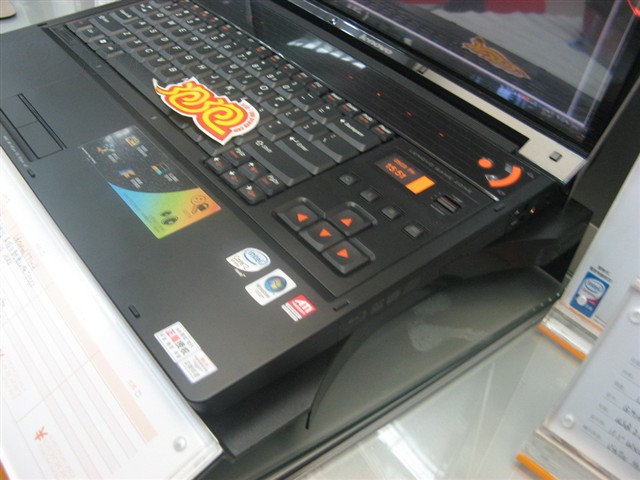 ����IdeaPad Y710-SI(TV TUNER)�ʼǱ� ����鿴��һ��