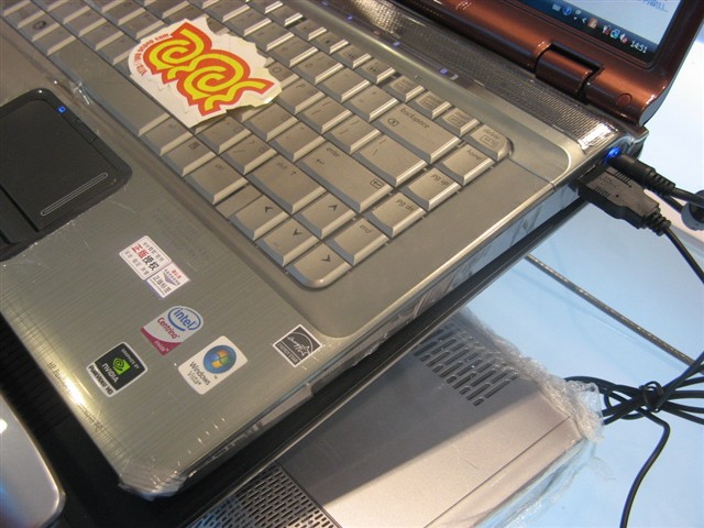 HPPavilion dv6812TX(KU796PA)�ʼǱ� ����鿴��һ��