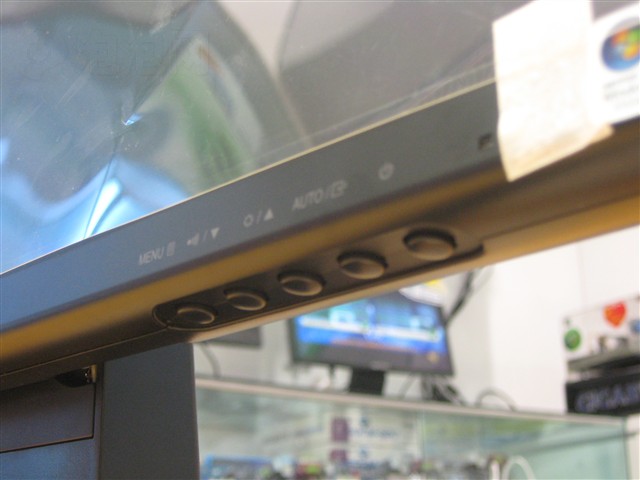 �����HW220DҺ����ʾ�� ����鿴��һ��