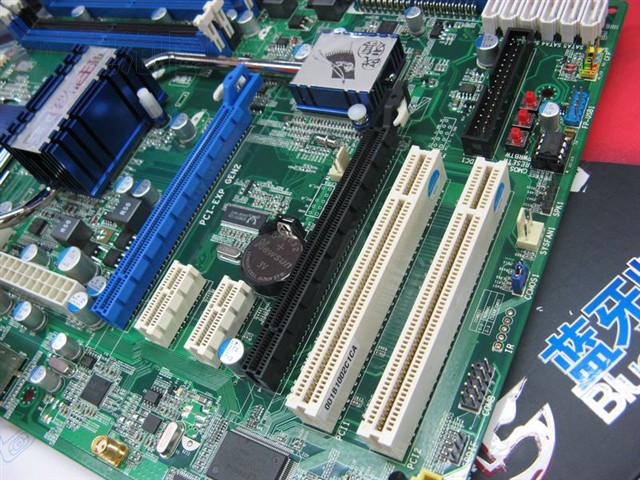�߲ʺ�ս��C.P43 X5������ Ver2.0���� ����鿴��һ��