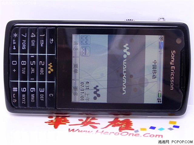 ����W960i�ֻ� ����鿴��һ��