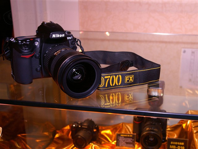 �῵D700������� ����鿴��һ��