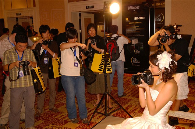 �῵D700������� ����鿴��һ��