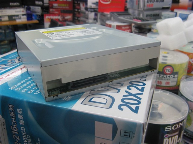 �ȷ�DVR-216CH���� ����鿴��һ��
