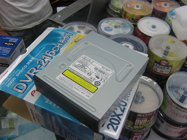 �ȷ�DVR-216CH���� ����鿴��һ��
