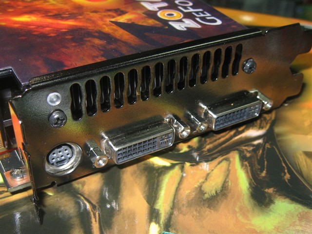 ��̩9800GTX�Կ� ����鿴��һ��