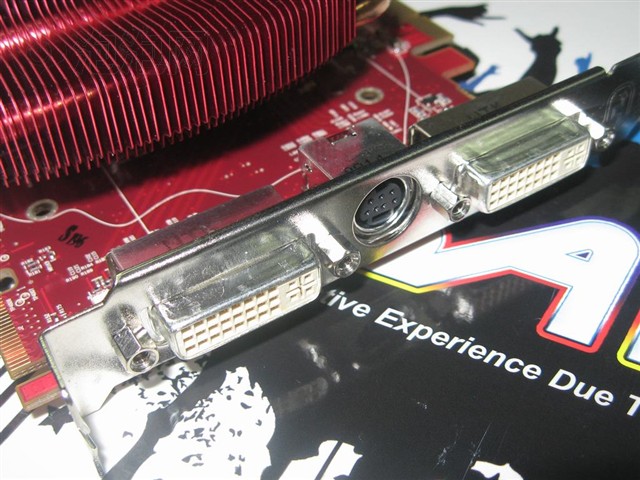 �߲ʺ�IGAME4850-GD3 ������ʿ5F 512M D08�Կ� ����鿴��һ��
