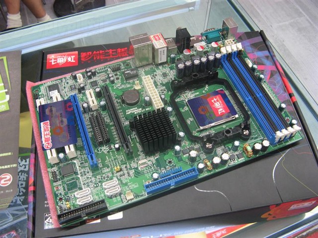 �߲ʺ�C.N7T SLI���� ����鿴��һ��