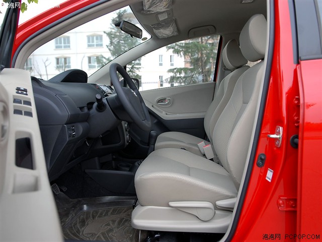 ��֥Portege M807�ʼǱ� ����鿴��һ��
