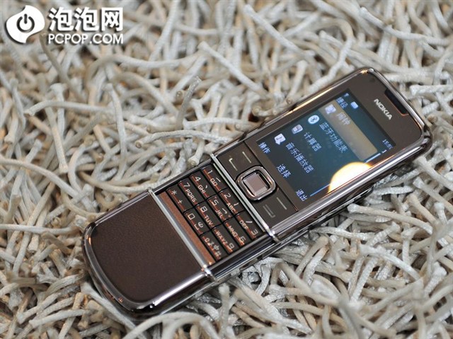 ŵ����8800 Arte�ֻ� ����鿴��һ��