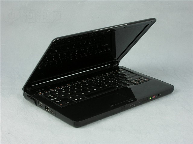 ����IdeaPad Y330(����)�ʼǱ� ����鿴��һ��