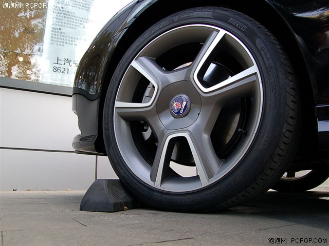 ��֥Satellite M307�ʼǱ� ����鿴��һ��