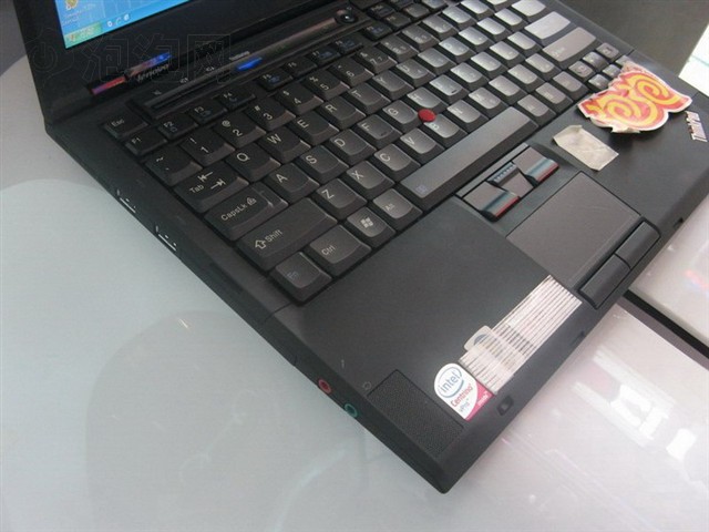 ThinkPadX300 6477HD1�ʼǱ� ����鿴��һ��