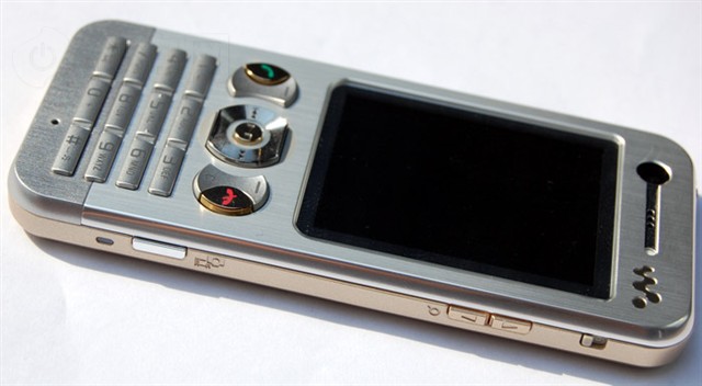 ����W890i�ֻ� ����鿴��һ��