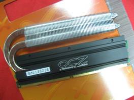 OCZ4GB DDR2 800(OCZ2RPX800EB4GK)��װ�ڴ� ����鿴��һ��