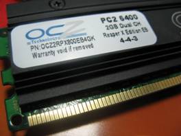 OCZ4GB DDR2 800(OCZ2RPX800EB4GK)��װ�ڴ� ����鿴��һ��