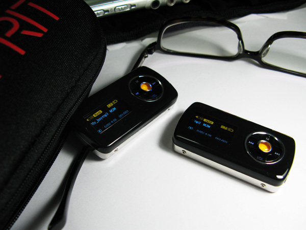 ICOOV9(2GB)MP3 ����鿴��һ��