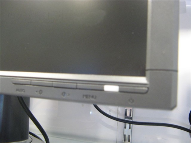 ������220BW8Һ����ʾ�� ����鿴��һ��