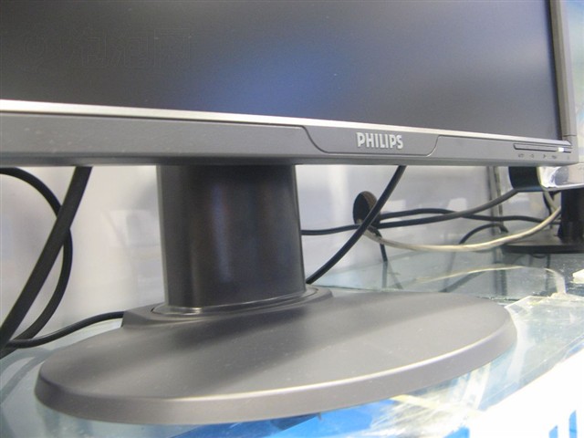 ������220BW8Һ����ʾ�� ����鿴��һ��