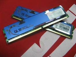 ֥��4GB DDR2 1000(F2-8000CL5D-4GBPQ)��װ�ڴ� ����鿴��һ��