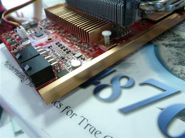 �������HD4870�����Կ� ����鿴��һ��