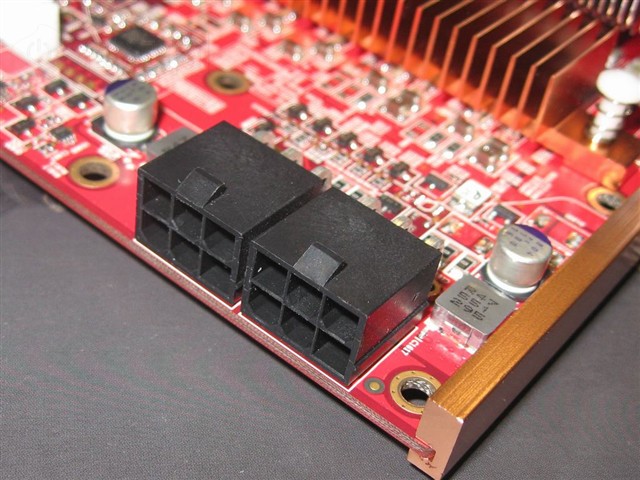 �������HD4870�����Կ� ����鿴��һ��