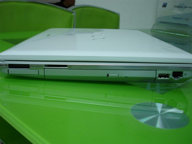 ����VGN-CR392/W�ʼǱ� ����鿴��һ��