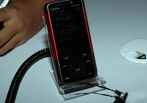 ŵ����5610XM�ֻ� ����鿴��һ��