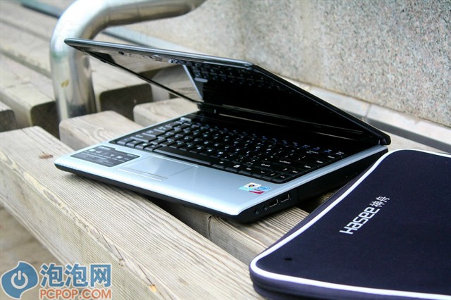 ��������HP560�ʼǱ� ����鿴��һ��