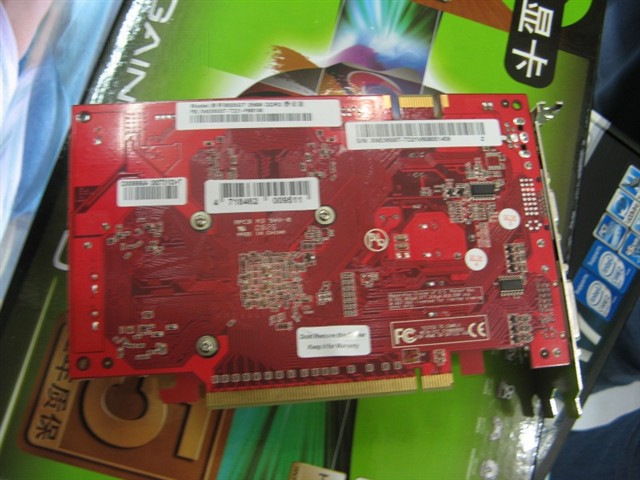 ���NG9500GT �������Կ� ����鿴��һ��