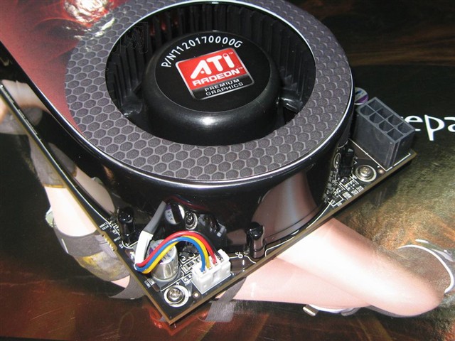 ����ʯHD4870 X2�Կ� ����鿴��һ��