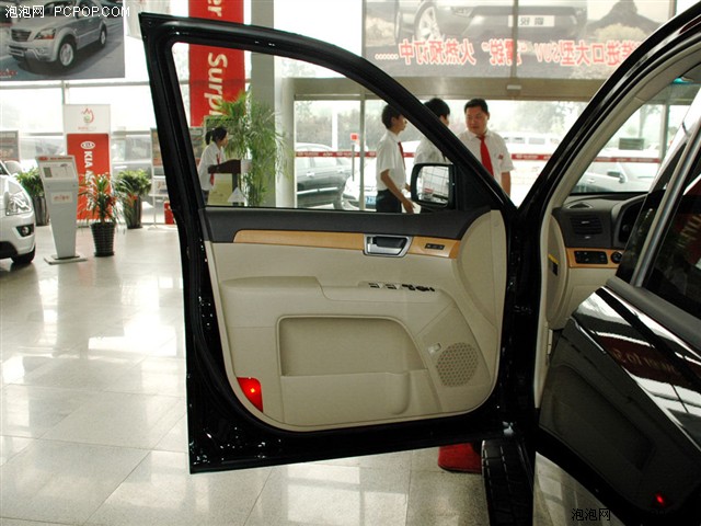 ��������HP660�ʼǱ� ����鿴��һ��