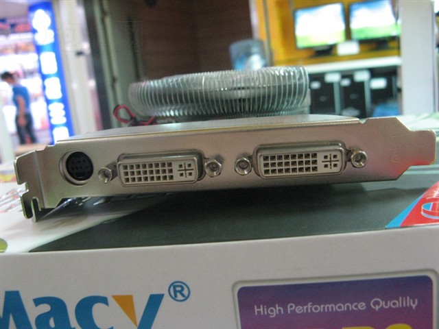 �����ӽ��9650GTU-512D3TC PK���Կ� ����鿴��һ��
