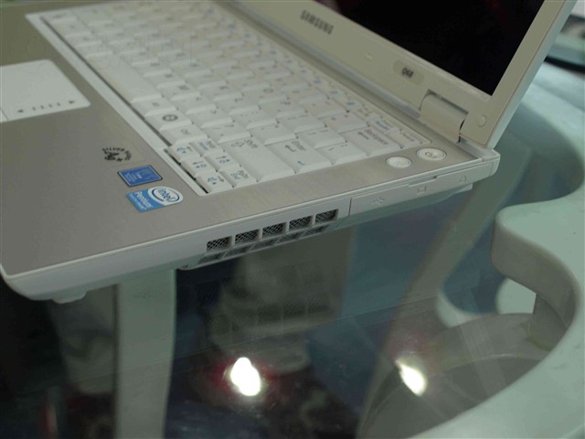 ����Q68-D001�ʼǱ� ����鿴��һ��
