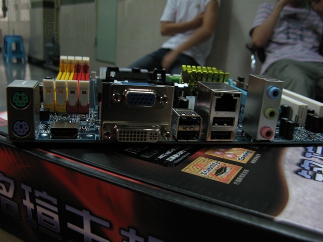 ���uMS-N78M���� ����鿴��һ��