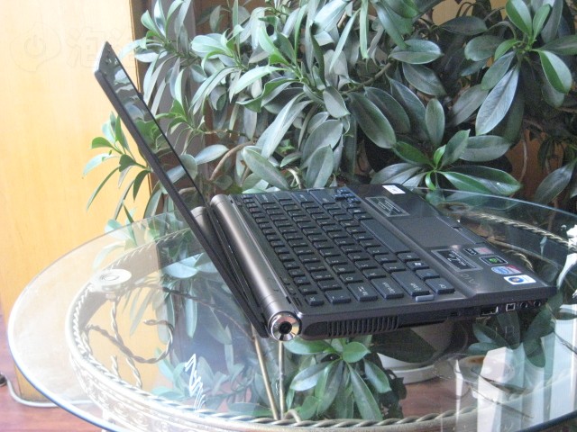 VGN-Z17�ʼǱ�