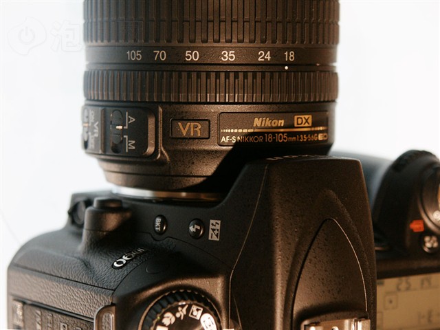 �῵18-105mm f/3.5-5.6G ED VR��ͷ ����鿴��һ��