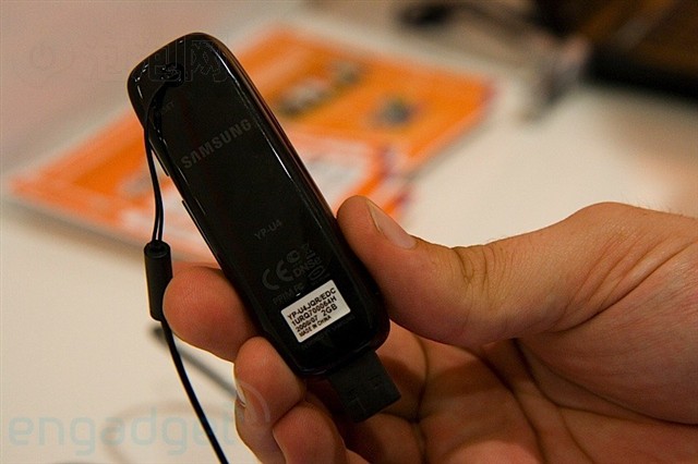 ����YP-U4(2GB)MP3 ����鿴��һ��