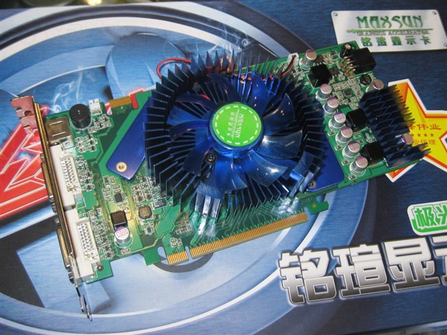 ���u����9800GT�ս����Կ� ����鿴��һ��