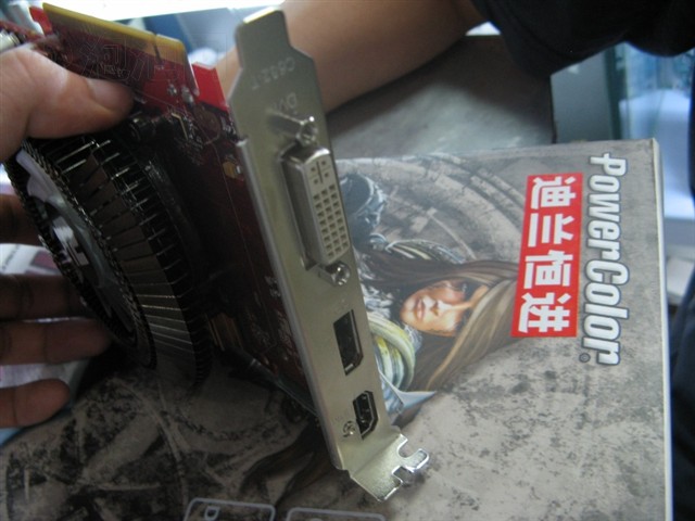 �������HD4850�����Կ� ����鿴��һ��
